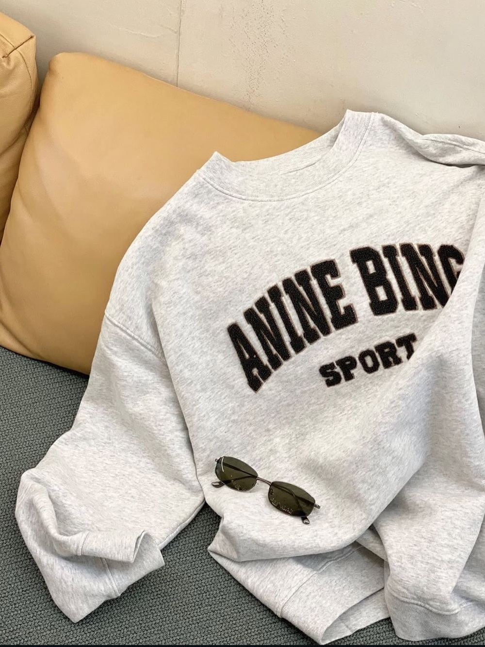 Anine Bing Tyler Oversized Pullover Mockneck Crewneck Sweater in Heather Gray - Picture 1 of 14